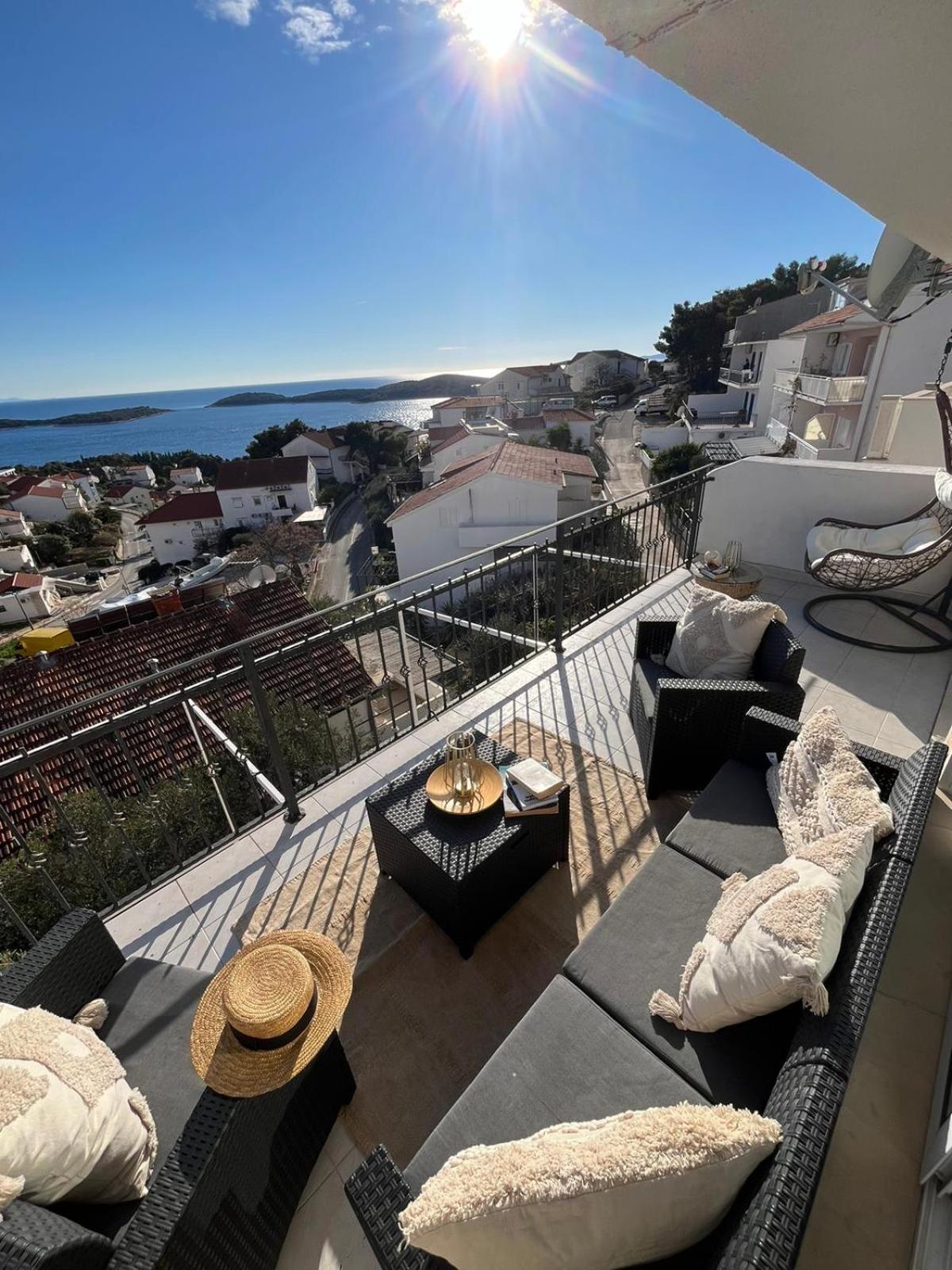 Apartments Tino Hvar Town Extérieur photo